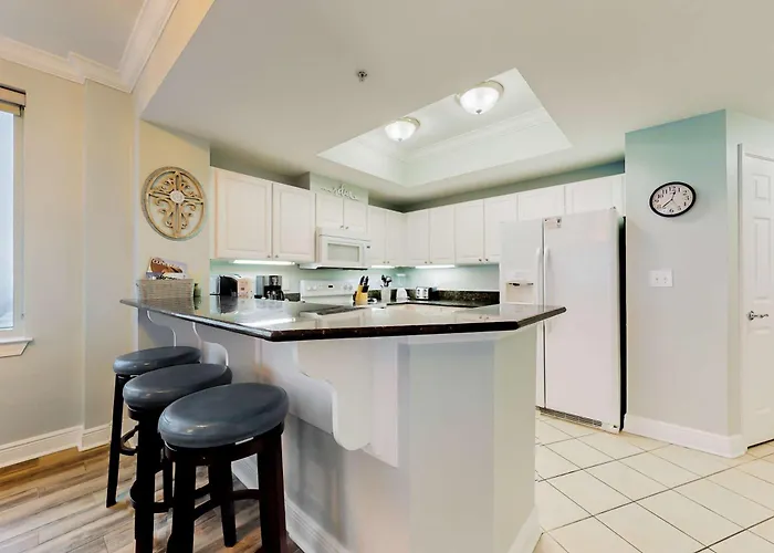 Gorgeous Gulf View With Indoor Outdoor Pools Hot Tubs Gym & Balconies Holiday home *